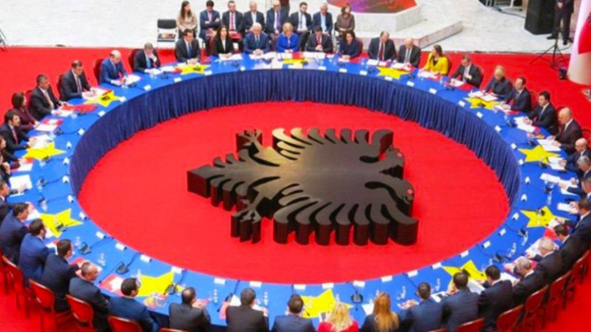 Balkanlar'da anlamlı dayanışma