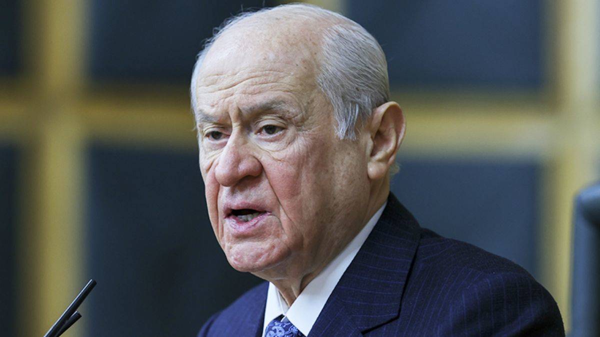 Mehmet Barlas: Bahçeli, dolarla tuzak kuranların canlarına okudu
