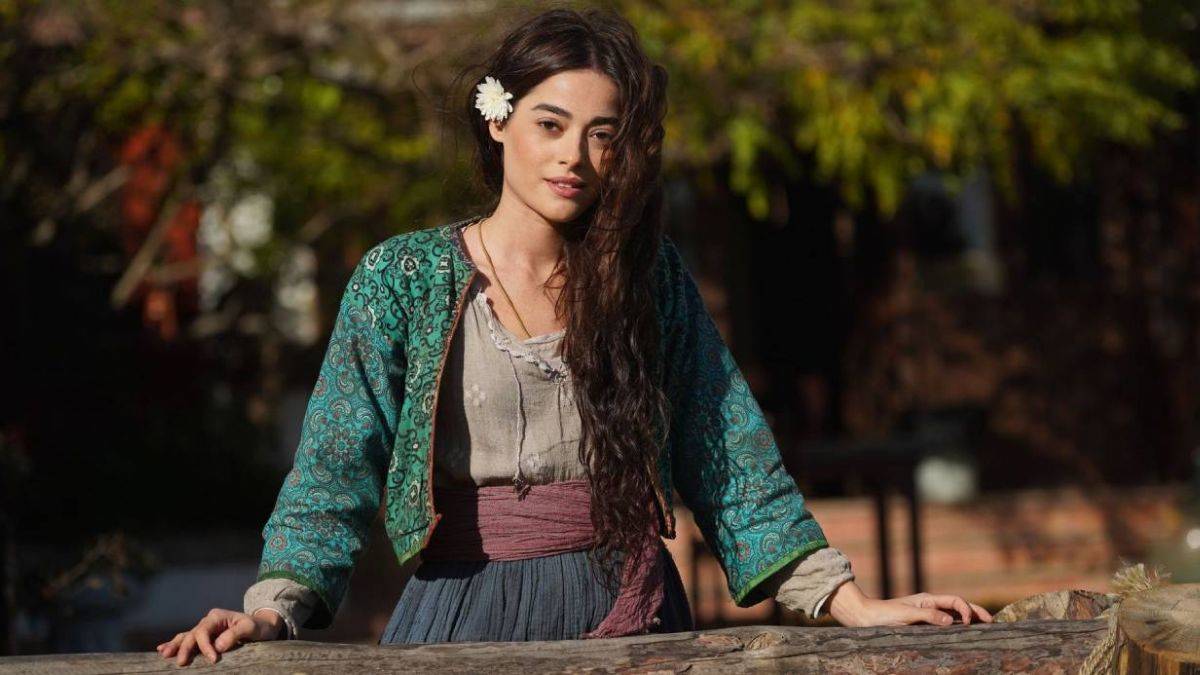 Simay Barlas kimdir? Simay Barlas kaç yaşında?