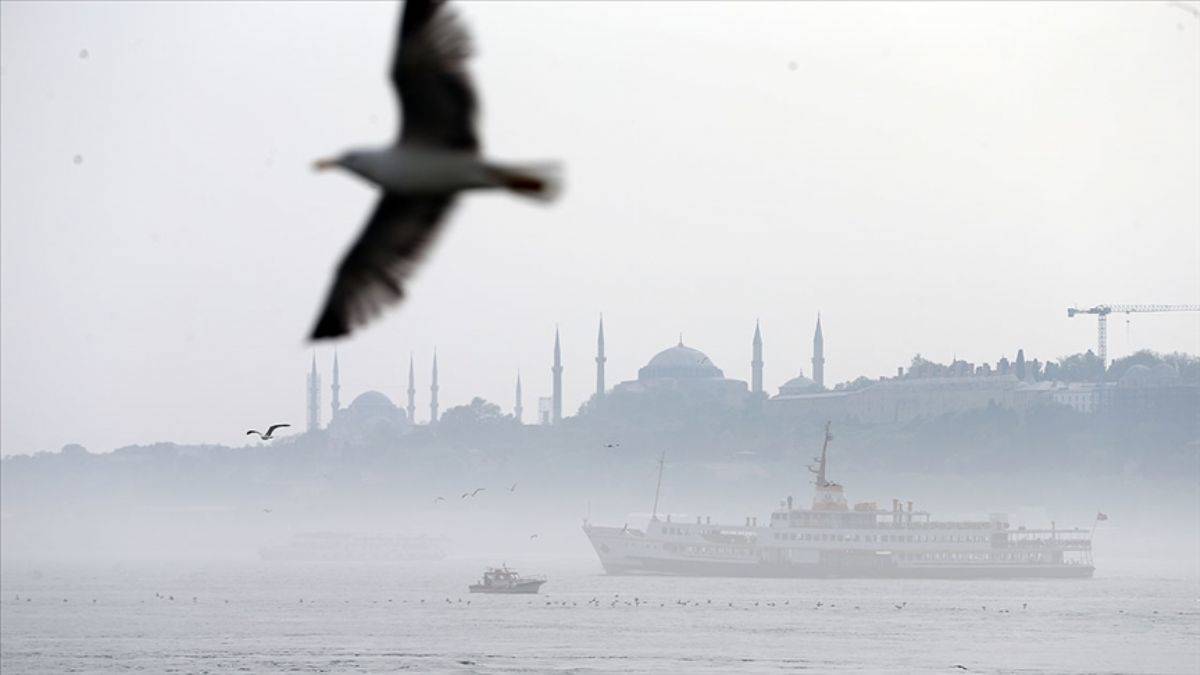 AKOM İstanbulluları uyardı: Sert fırtına geliyor!