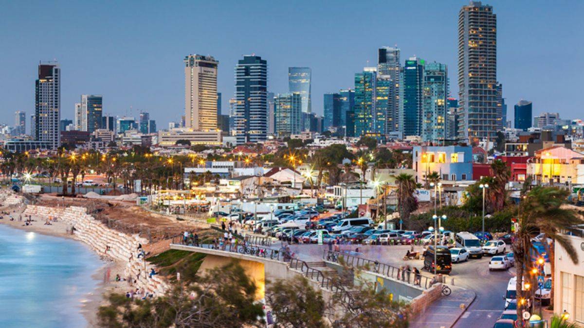 Tel Aviv, Paris'i tahtından etti!