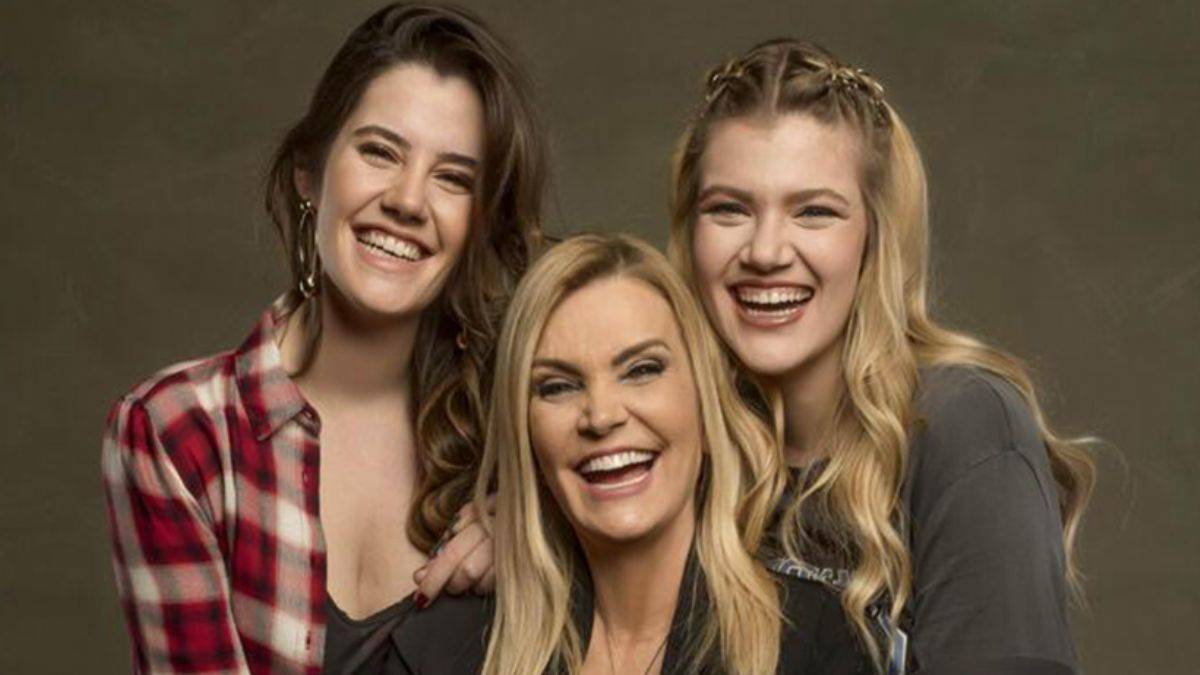 Derya Baykal: Bütün yatırımımı çocuklarımın eğitimine yaptım