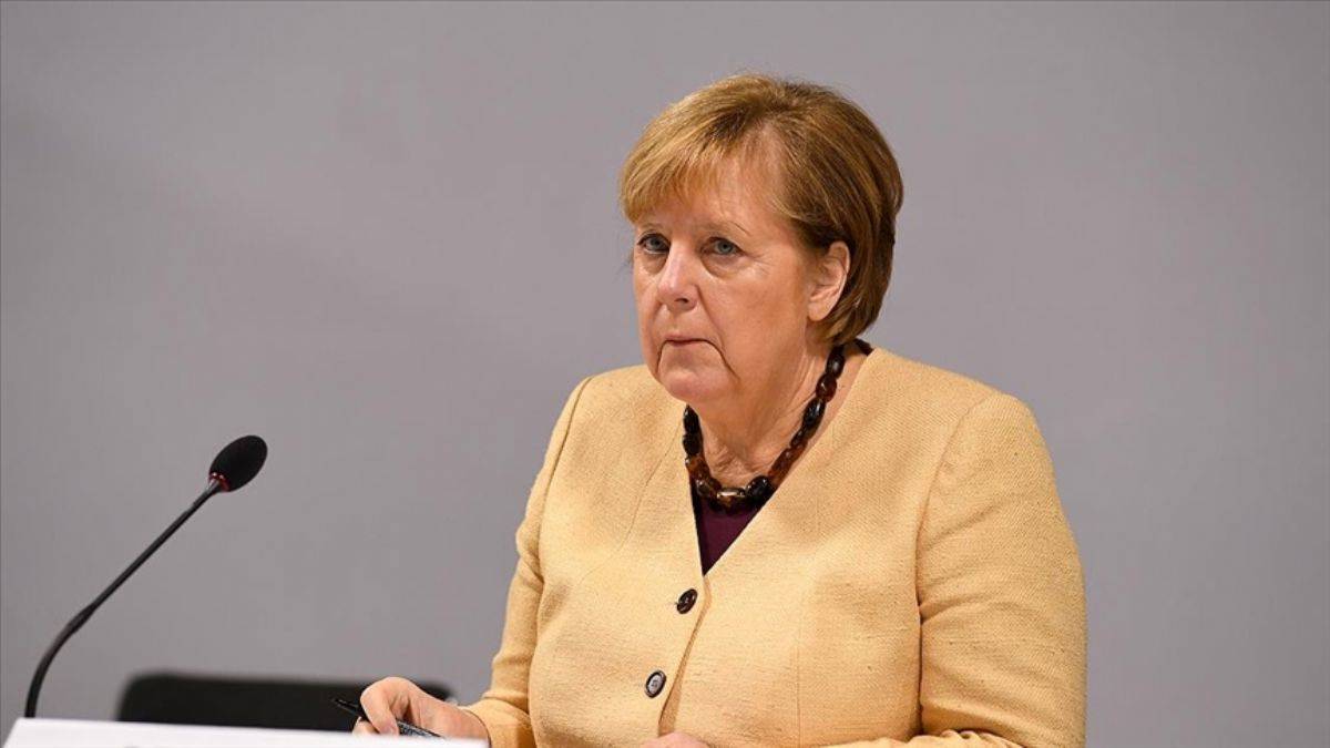 Merkel 'Sinsi virüs' olarak tanımladı… Ciddiye alınması çağrısı yaptı