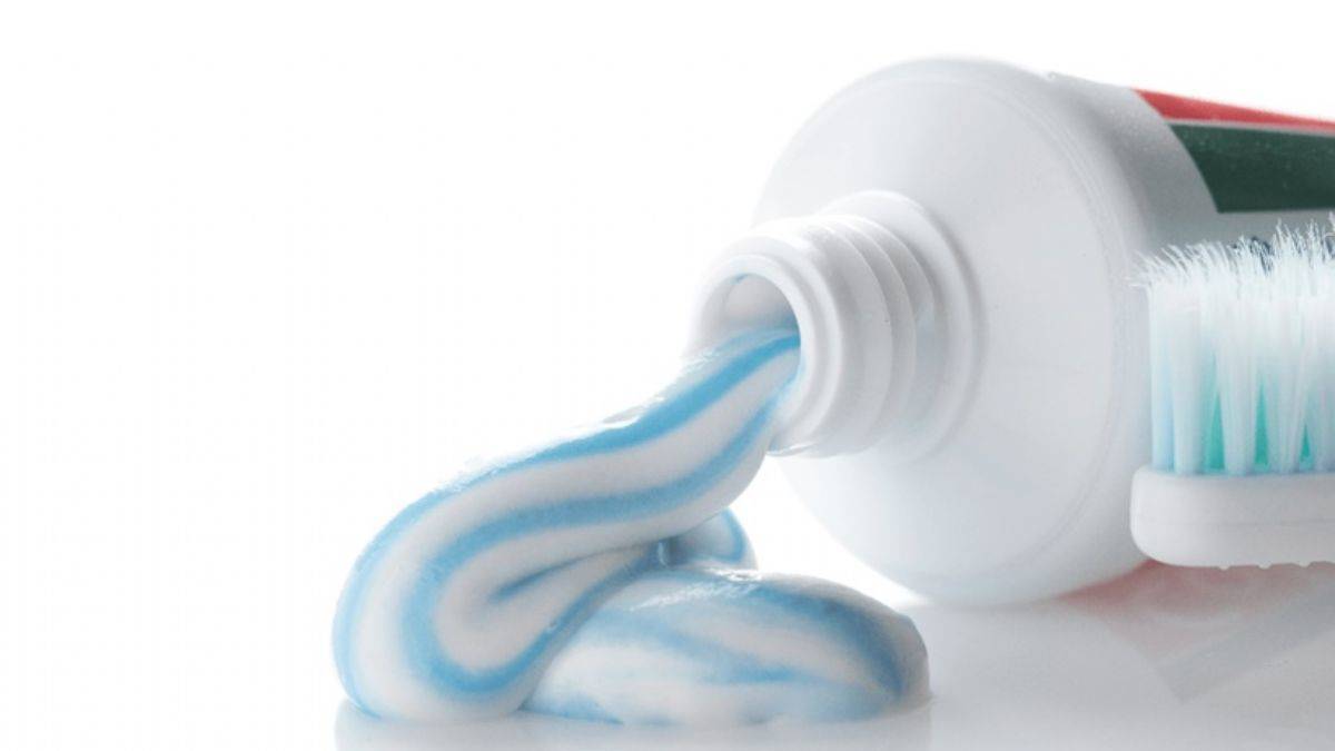 Elinizi diş macunuyla ovarsanız...
