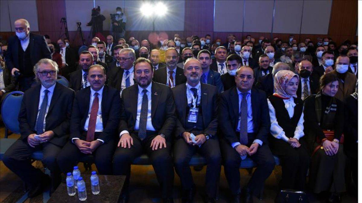MÜSİAD Genel Başkanı Asmalı, Bursa'da panelde konuştu