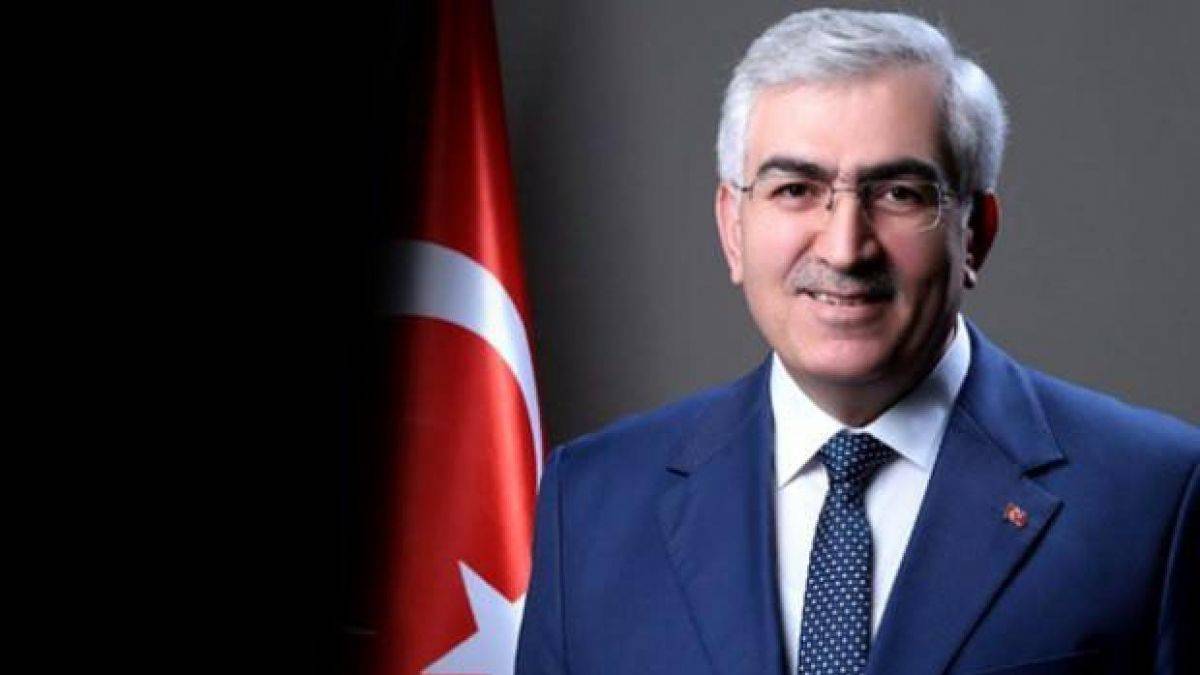 Mehmet Emin Öz'ün açıklamasına tepki: İmam Hatipliler özür bekliyor