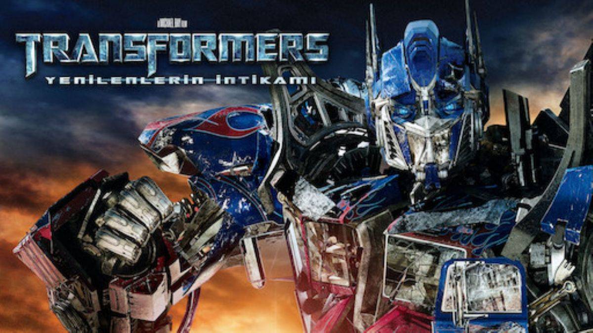 Transformers 3: Ay'ın Karanlık Yüzü filminin konusu nedir ve oyuncu kadrosunda kimler bulunuyor?