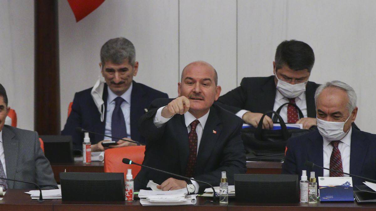 TBMM'de 'kirli, karanlık ilişkiler' gerginliği