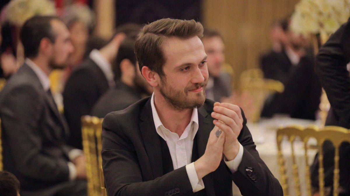 Aras Bulut İynemli 'Üç Kuruş' kadrosuna mı katılıyor?