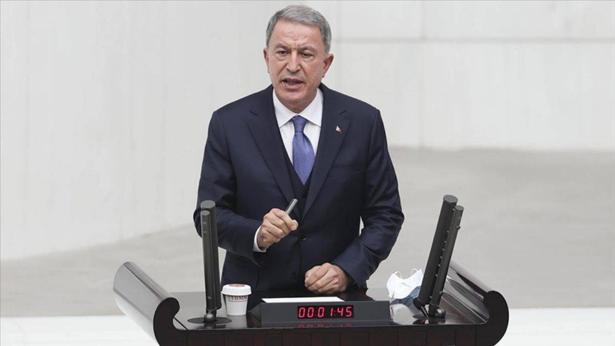 Bakan Akar: '20 terörist etkisiz hale getirildi'