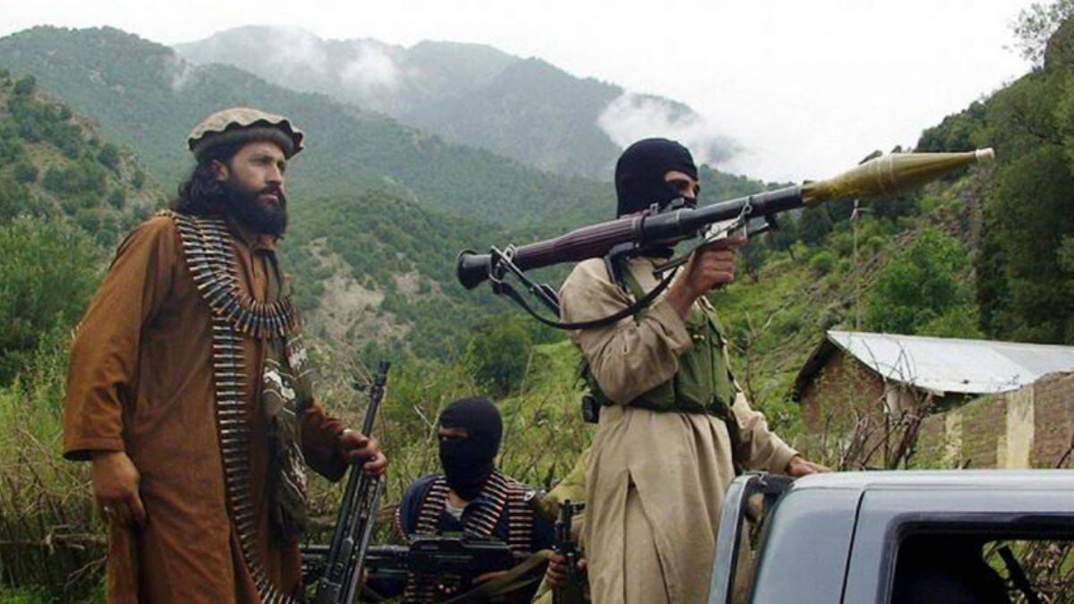 Kritik gelişme! PakistanTalibanı, hükümetle varılan ateşkesi sonlandırdı