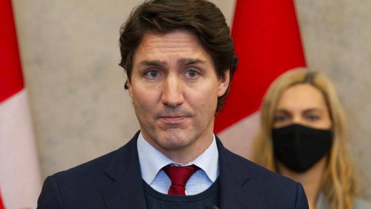 Trudeau: Hiç kimse dini inançları nedeniyle işini kaybetmemeli