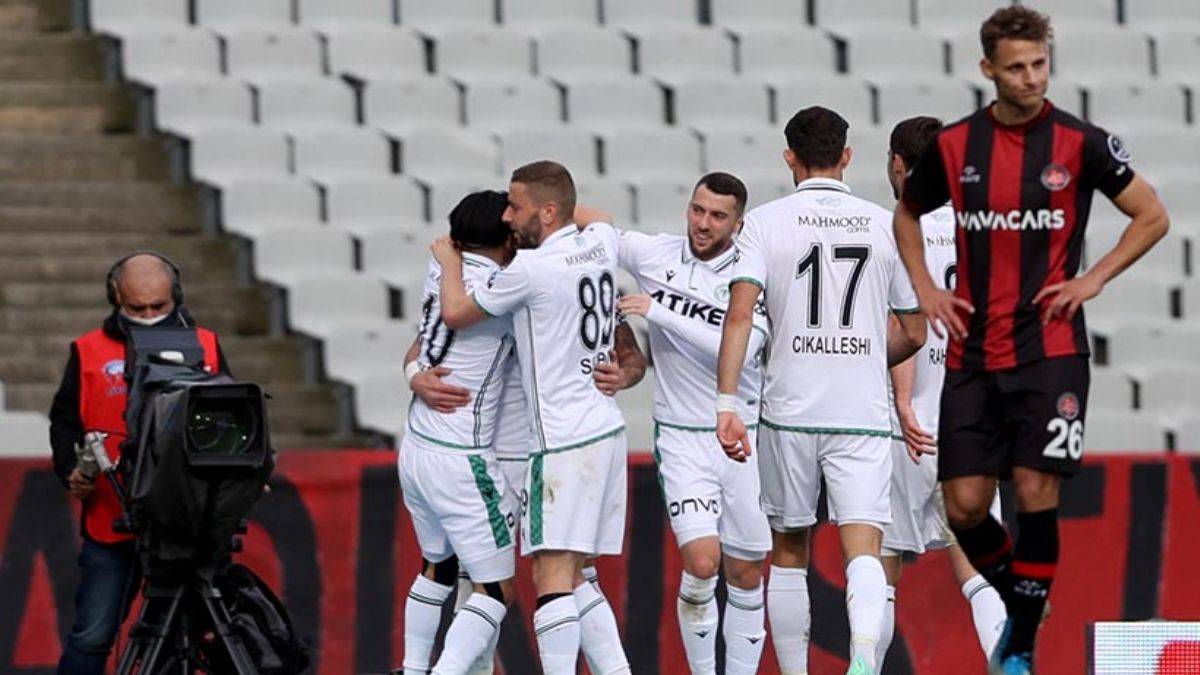 Konyaspor, deplasmanda Karagümrük'ü 4-1'le geçti