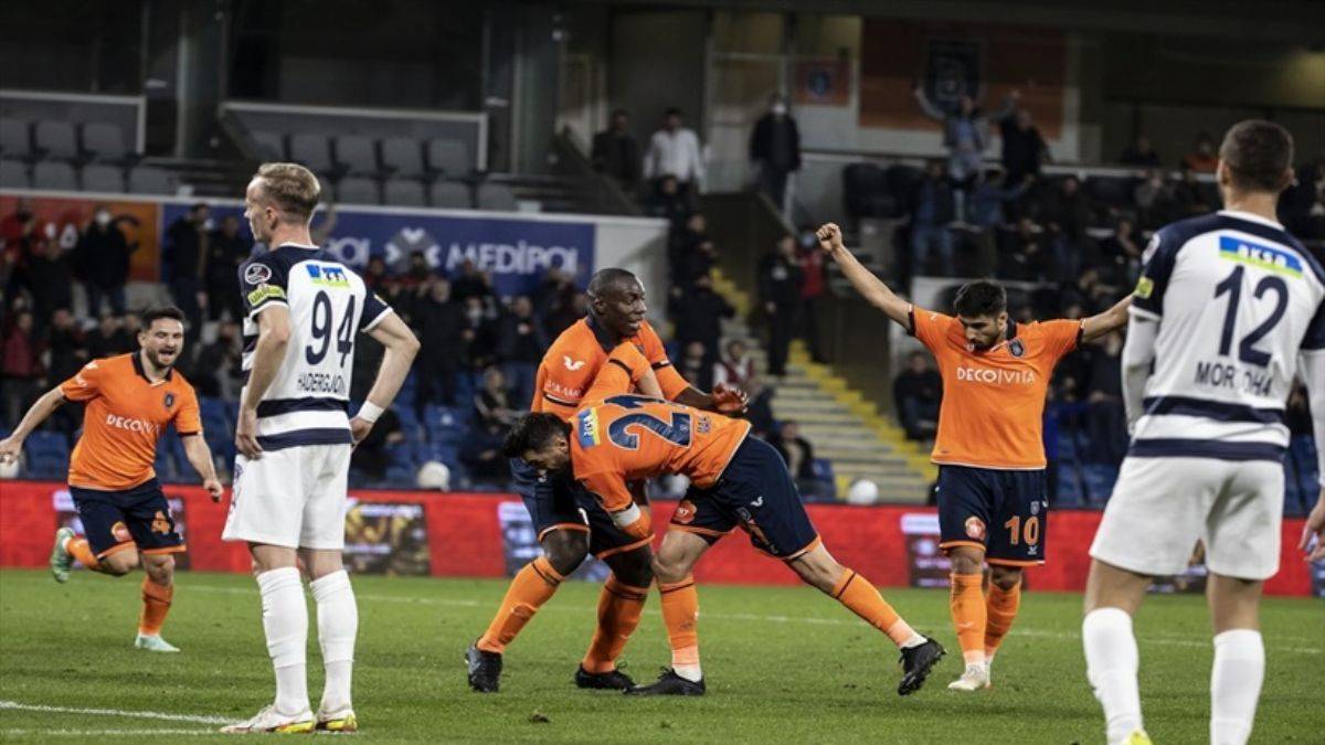 Medipol Başakşehir-Kasımpaşa maçı kaç kaç bitti?