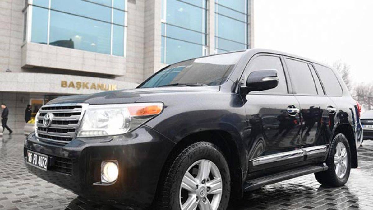 Melih Gökçek tartışılan zırhlı aracı iade etti; belediyeden açıklama