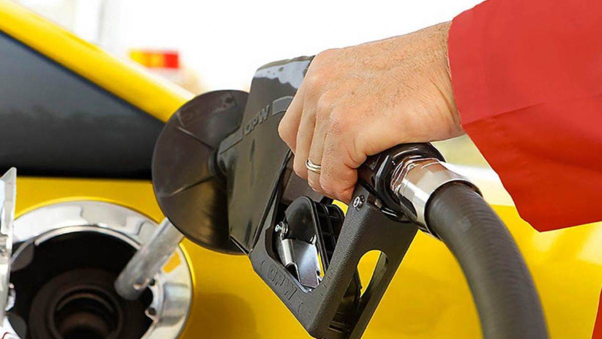 Benzine 56 kuruş zam