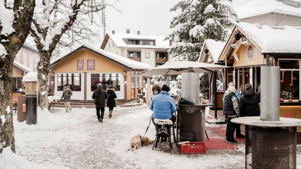 Aşıya değil, temiz hava ve bitkisel ilaçlarına güveniyorlar