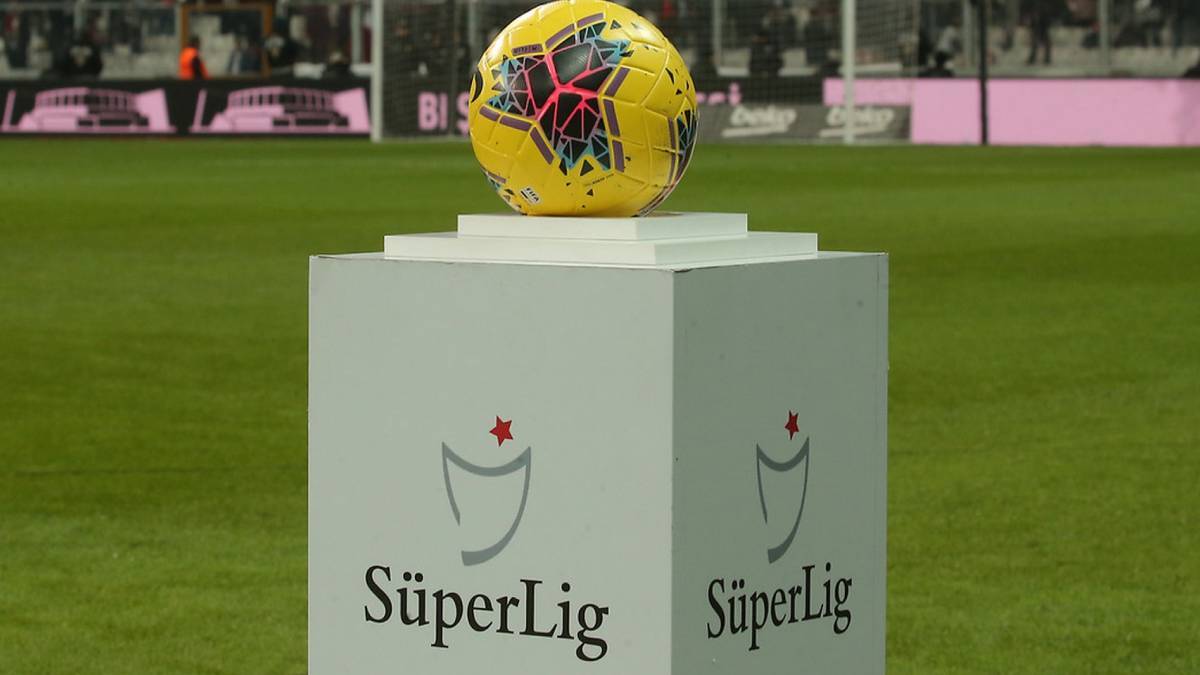 Bugün hangi takımın maçı var? 18 Aralık Cumartesi hangi maçlar var? Bugün kimin maçı var?