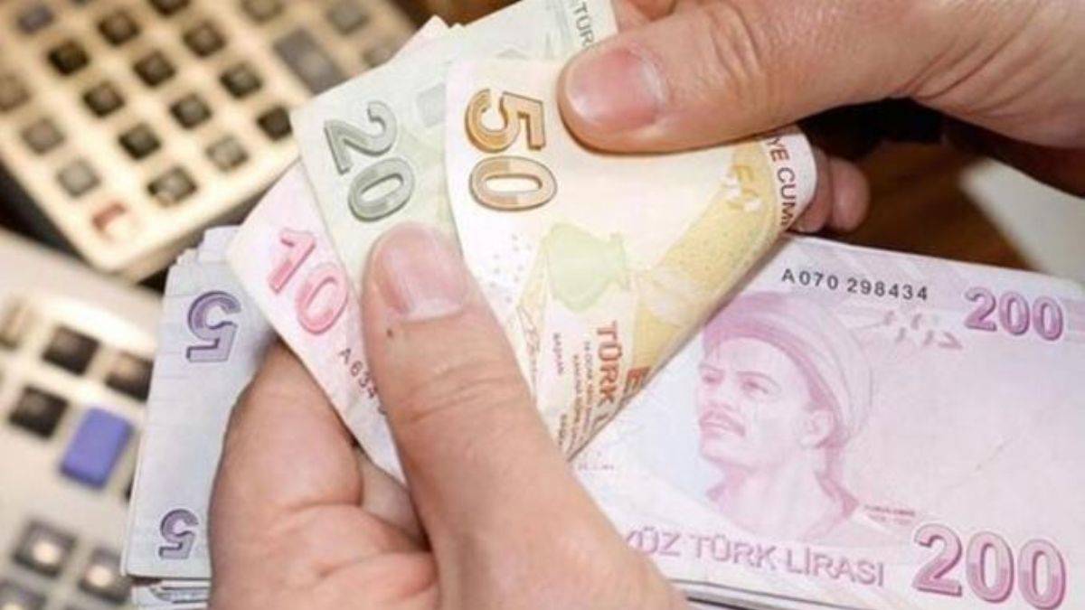 Yaşlılık maaşına ne kadar zam geldi? 65 yaş aylığı ne kadar oldu 2022?