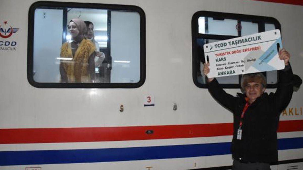 'Doğu Ekspresi' aylar sonra tekrar yollarda