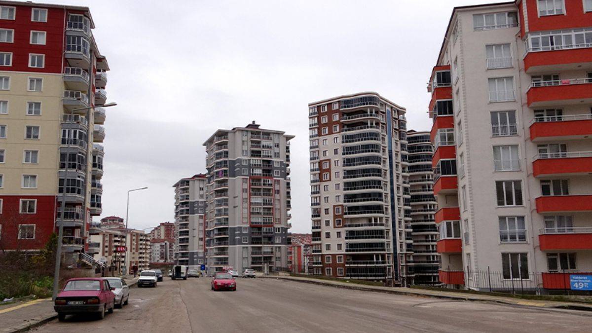 Yunan ve Bulgarlar, Edirne'den günlük ihtiyaçların ardından ev almaya başladılar