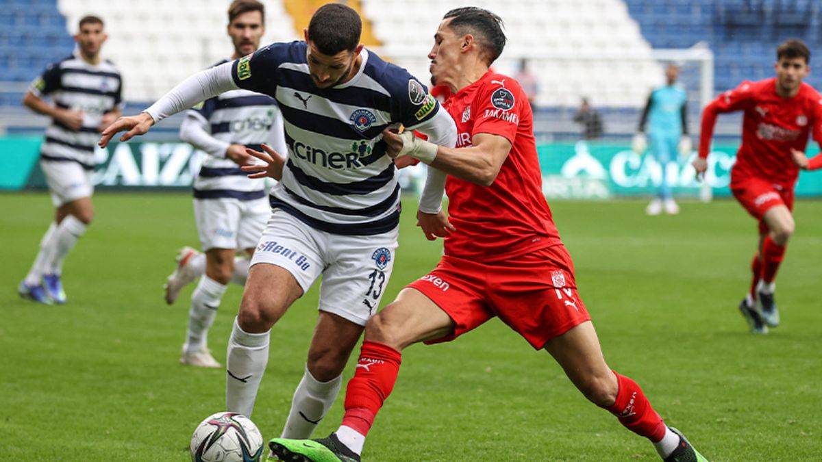 Sivasspor, İstanbul'dan 3 puanla dönüyor