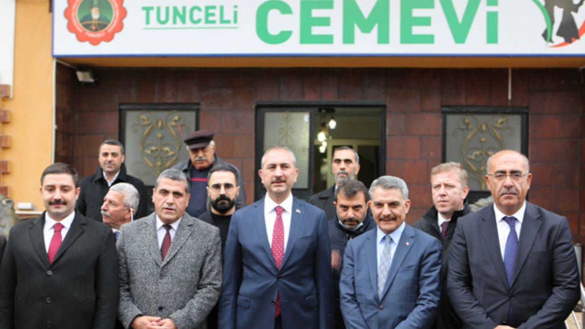 Bakan Gül’den Cemevleri açıklaması