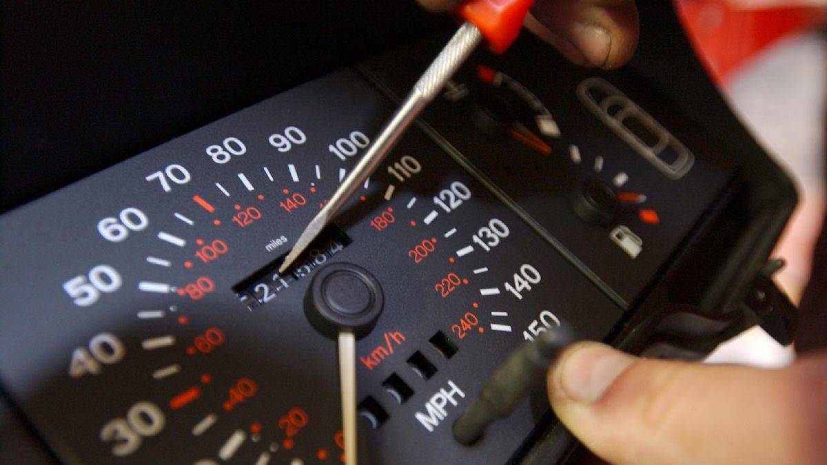 Kilometre düşürüp satana 5 yıl hapis cezası talebi