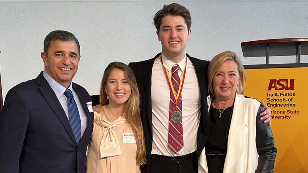 ABD'de okuyan Türk öğrenci iki ayrı alanda birincilikle mezun oldu