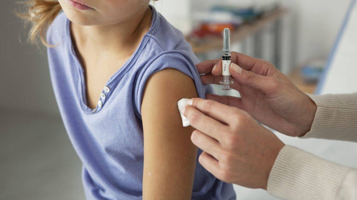 Fransa'da aşı skandalı! 6 çocuğa yanlış koronavirüs aşısı yapıldı