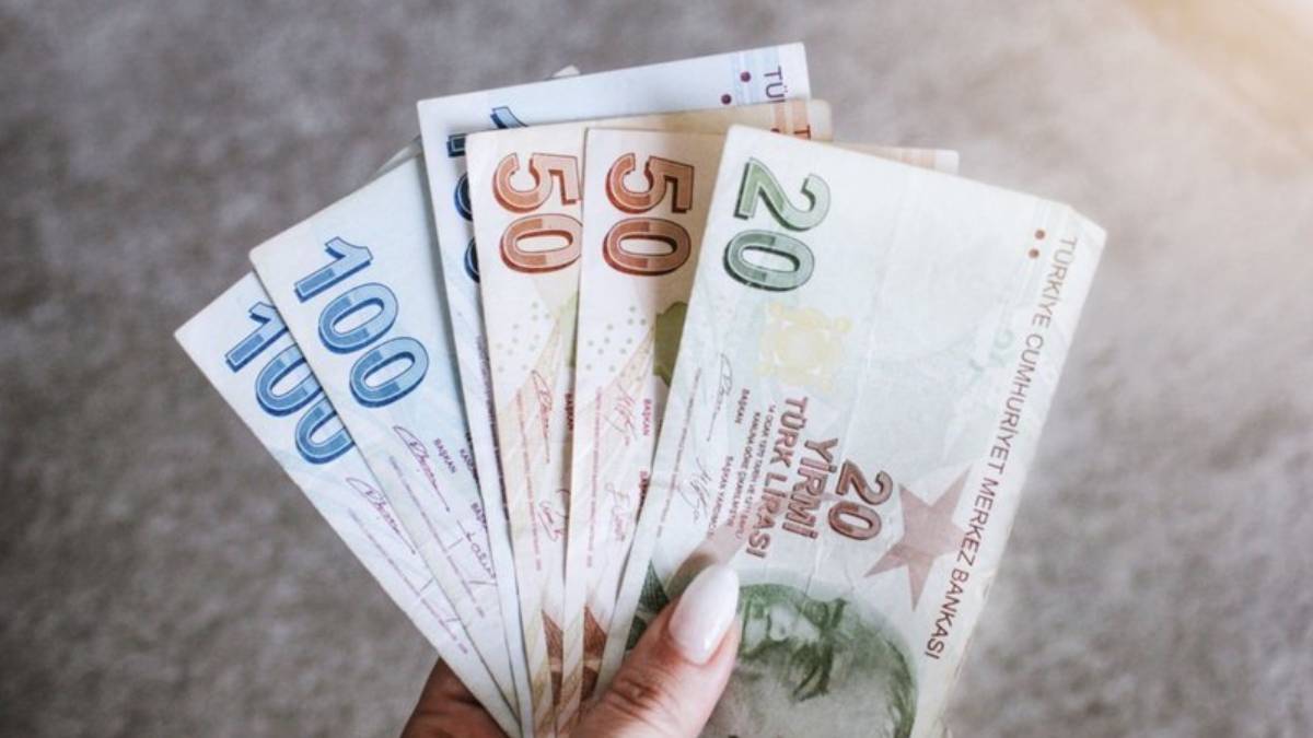 Ücret ve maaşların asgari ücret tutarından gelir ve damga vergisi alınmamasını da içeren kanun teklifi komisyonda kabul edildi