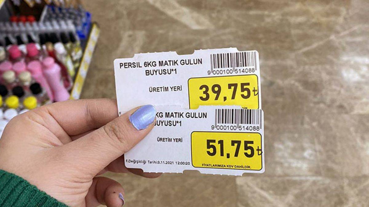 Vatandaşın merak ettiği konu: Marketler dolar yükselince getirdikleri zamları geri indirecek mi?