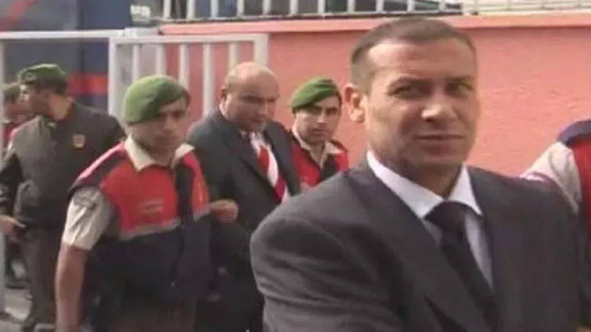 İstanbul'da restoranda çatışma: Susurluk davası hükümlüsü öldürüldü