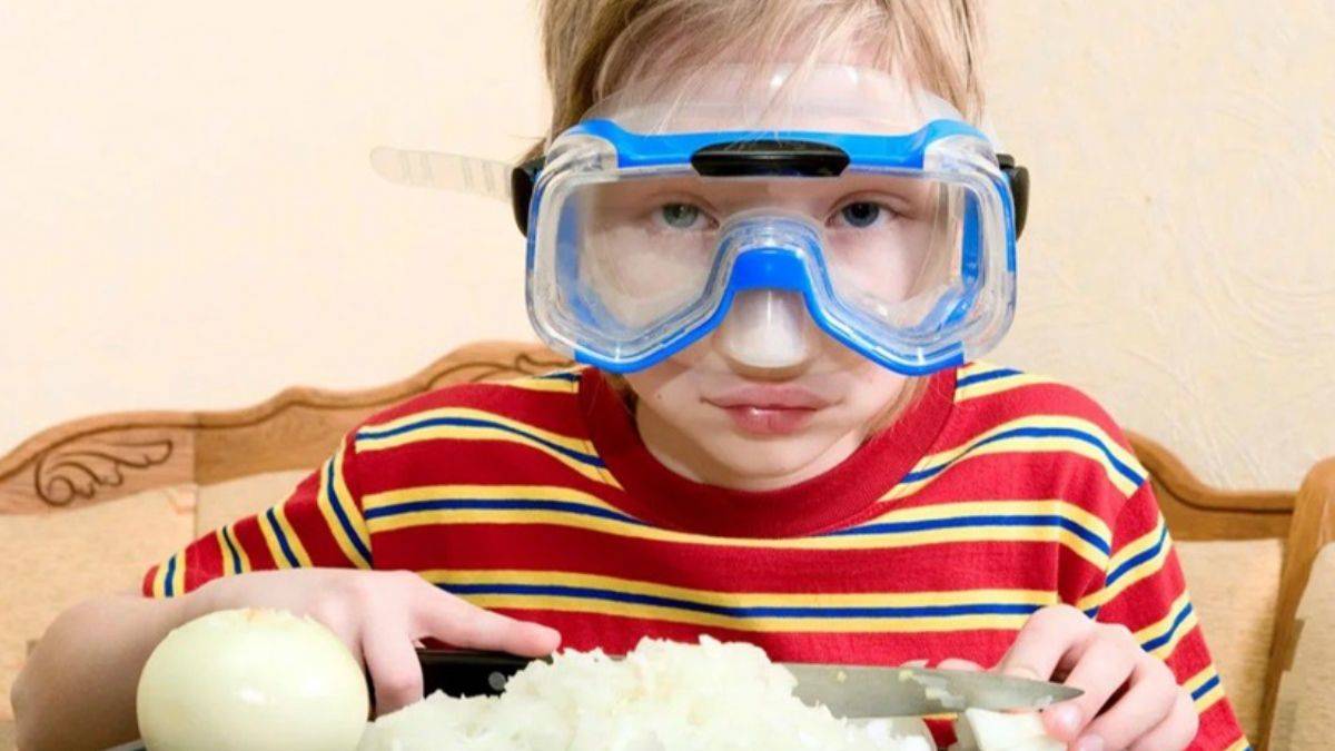 Göz yakmadan nasıl soğan doğranır?