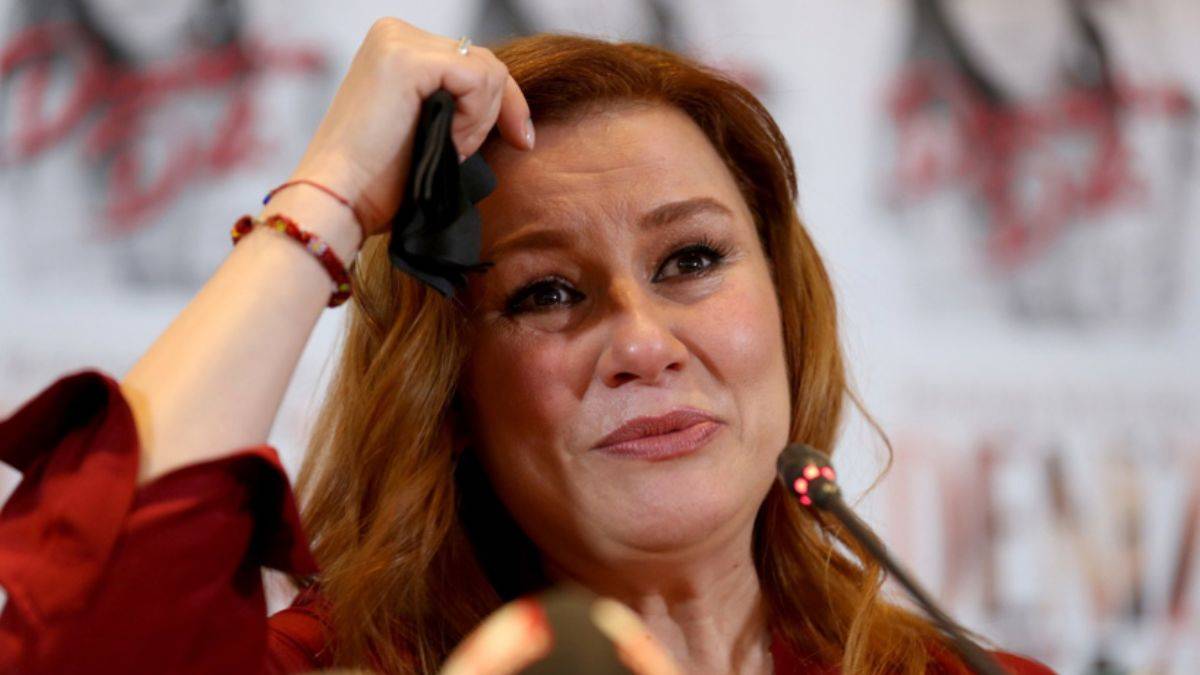 Deniz Seki'den Hülya Avşar'ın ''simit'' açıklamasına destek