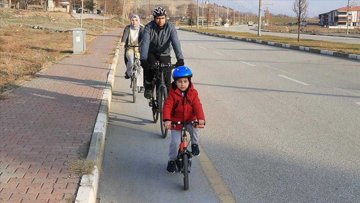 Pedal Çevirerek 9 Ayda 18 Kilo Veren Mühendis Herkese Örnek Oluyor