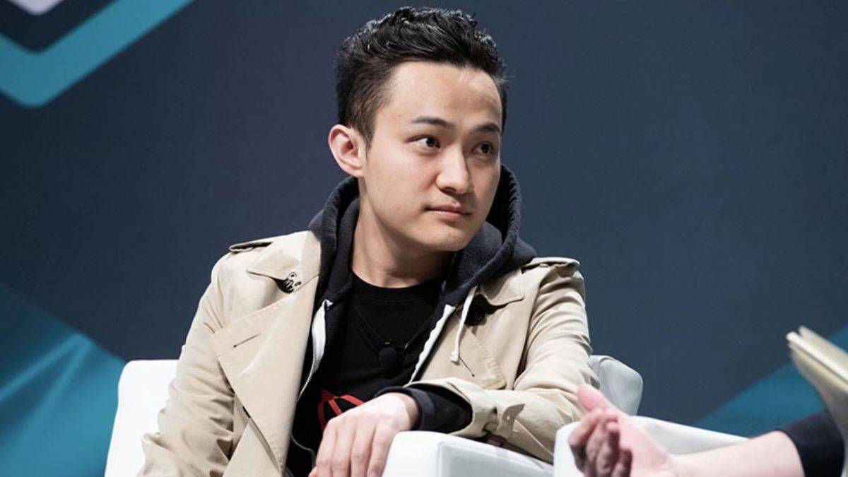 Uzaya gitmek için 28 milyon dolar verip vazgeçen gizemli isim belli oldu