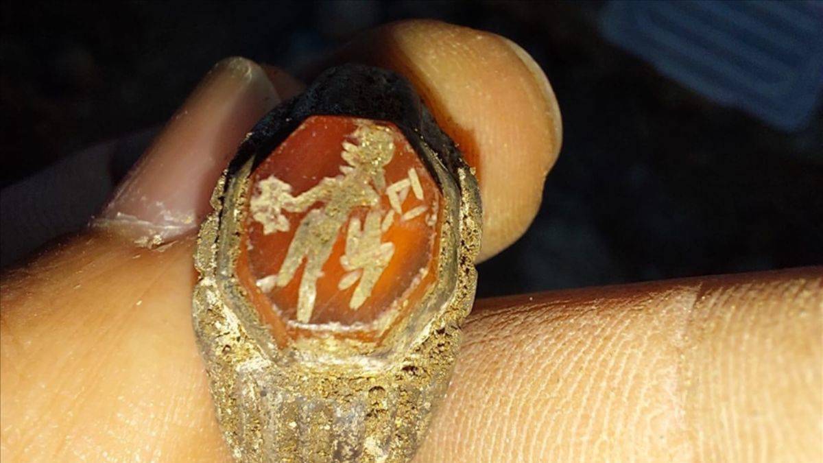 Ordu'daki yol genişletme çalışmasında ortaya çıktı