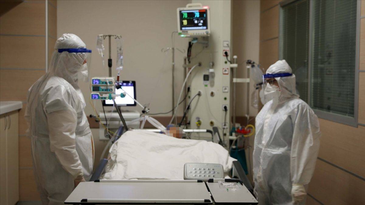 18 bin 910 kişinin Kovid-19 testi pozitif çıktı