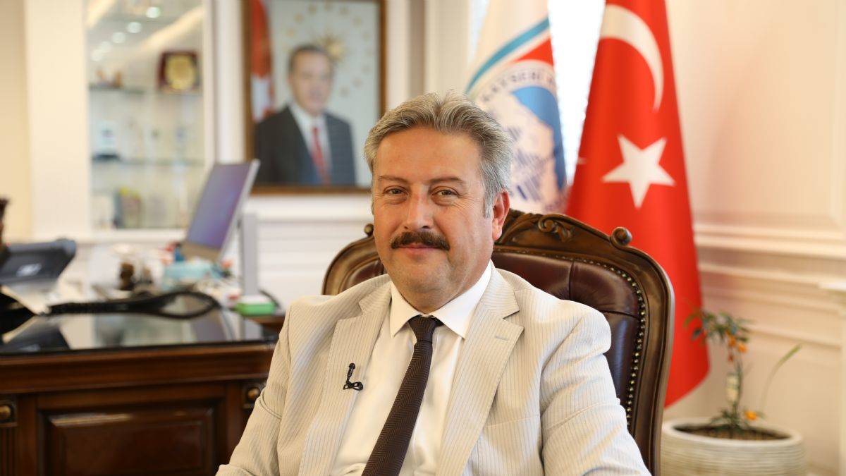 Melikgazi'de işçilerin ikramiyeleri ödendi