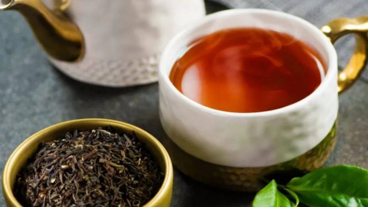 Çayı demlemeden önce yıkamak mı gerekiyor?