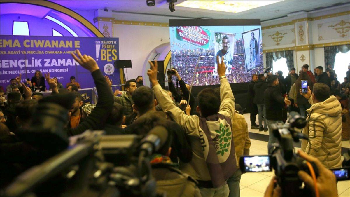 Diyarbakır'da HDP kongresinde 16 gözaltı