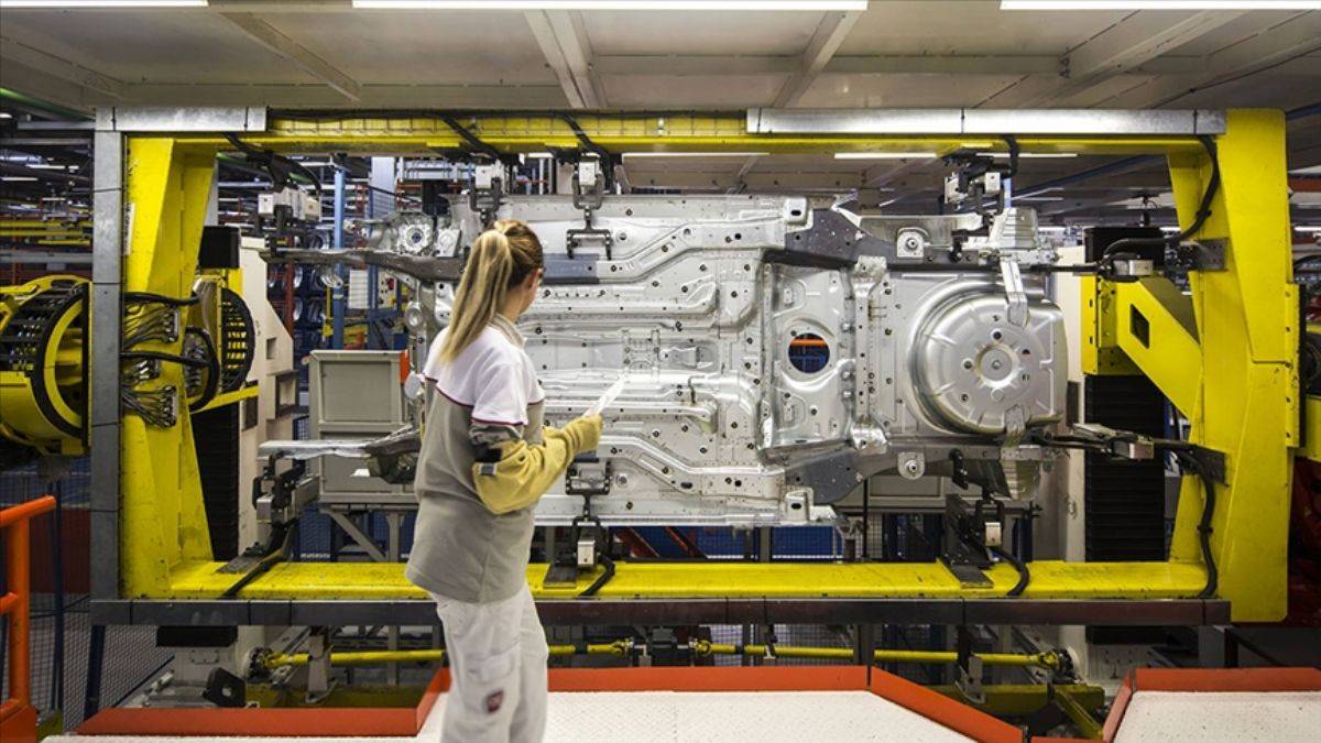 Otomotiv üretiminde ciddi düşüş; 2022’de ne olacak?