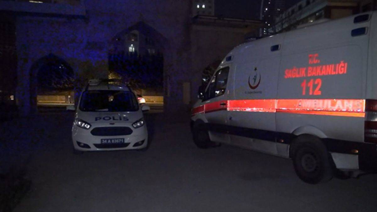 Parkta ölü bulundu