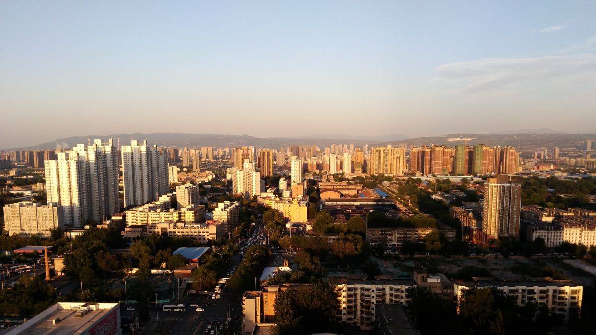 Çin, 13 milyonluk Xi'an şehrini karantinaya aldı