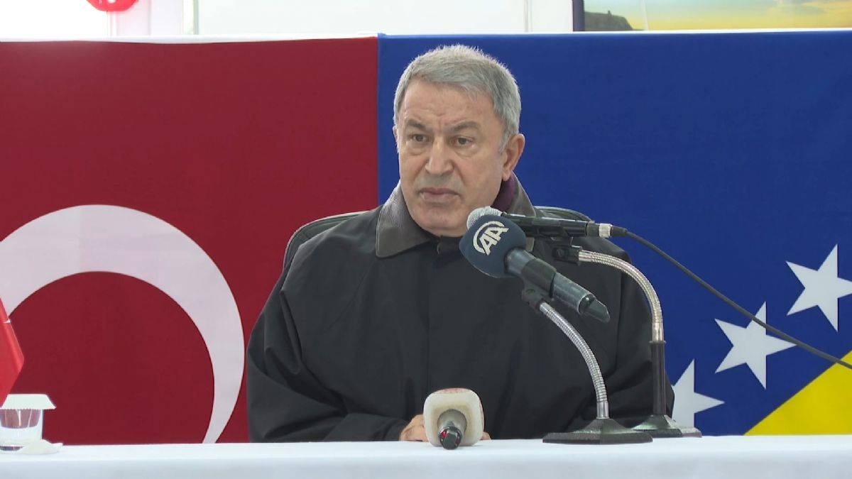 Bakan Akar Bosna Hersek’ten mesaj verdi