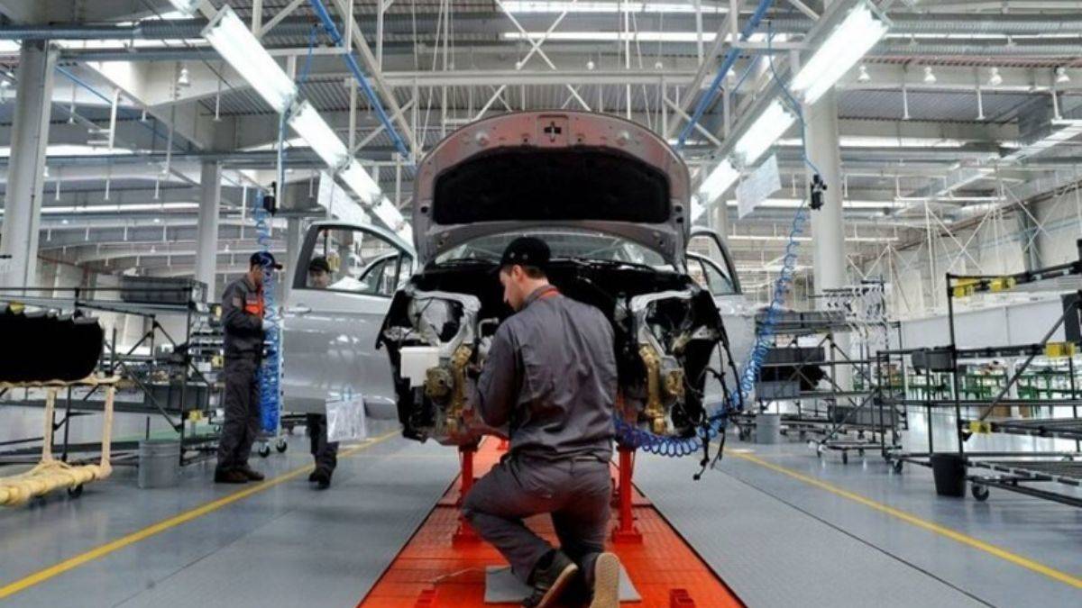 Bir otomobilde kaç çip var? Çip krizi sürecek mi? Çip krizinin maliyeti nedir?