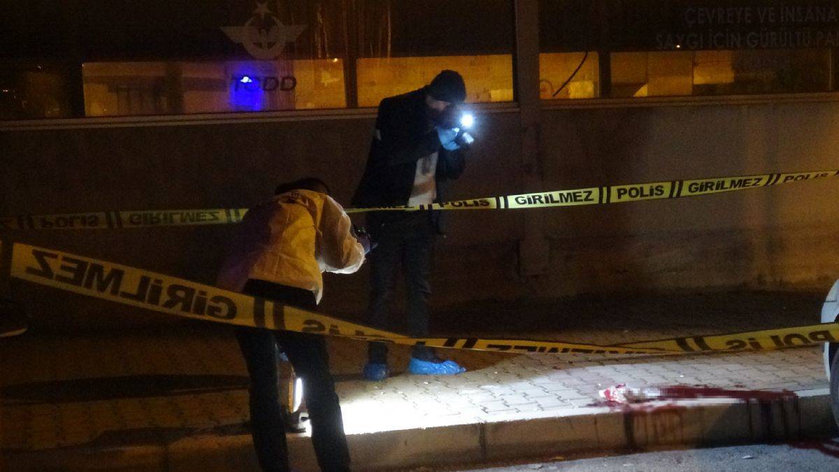 Uzman Çavuş, borç- alacak nedeniyle tartıştığı kişiyi öldürüp, intihar etti