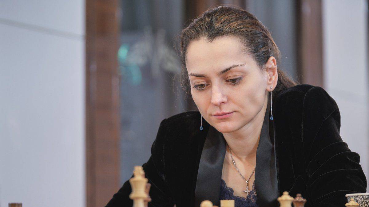 'Satranç kraliçesi' Kostenyuk, hızlı satrançta dünya şampiyonu oldu