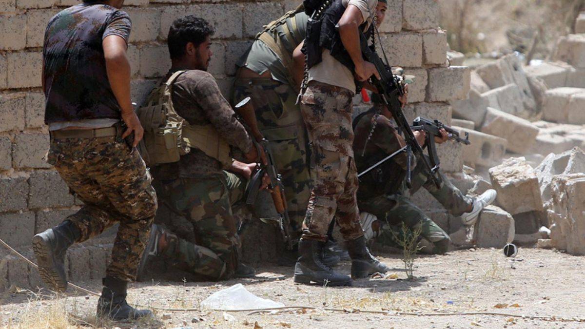 Polisin ev baskınında çatışma çıktı: 20 ölü